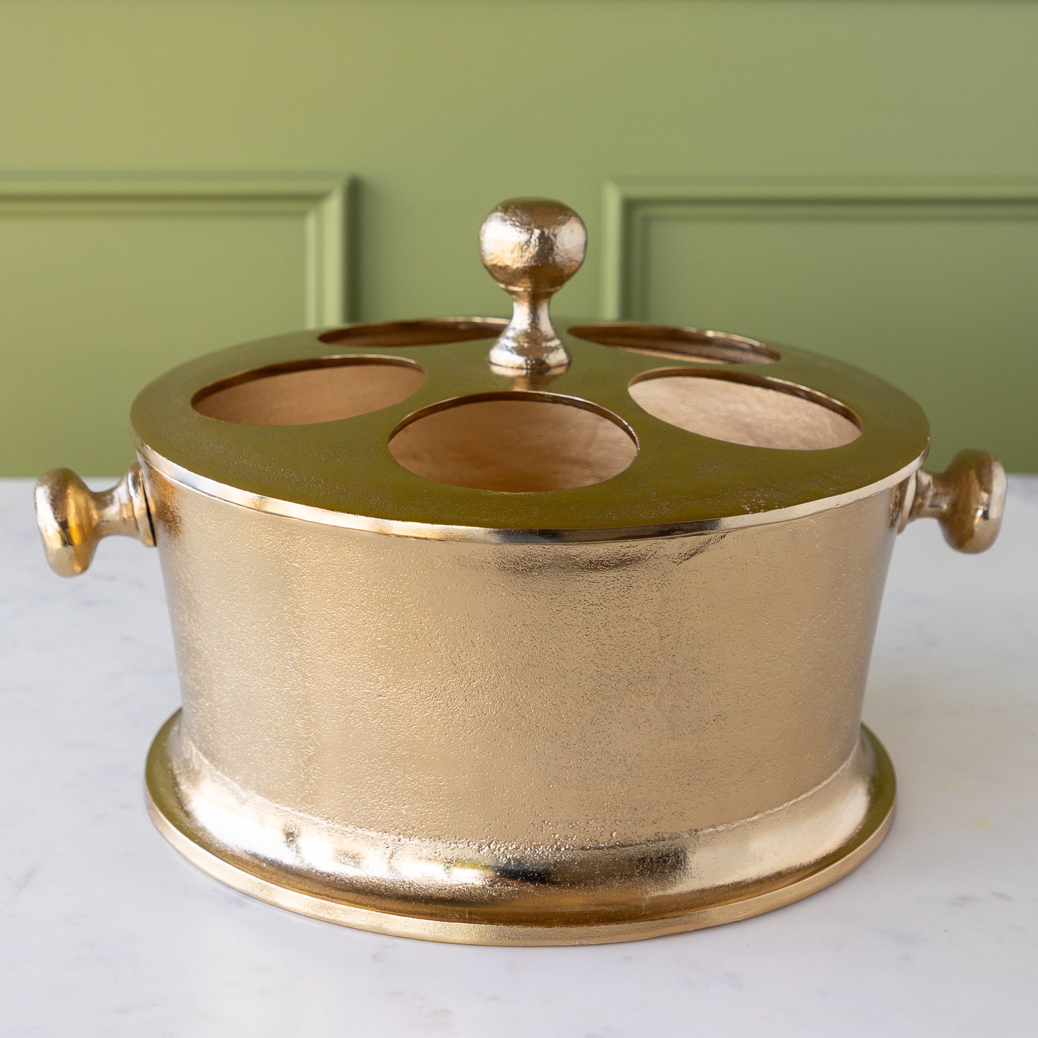 Aluminum Bottle Holder with Gold Finish