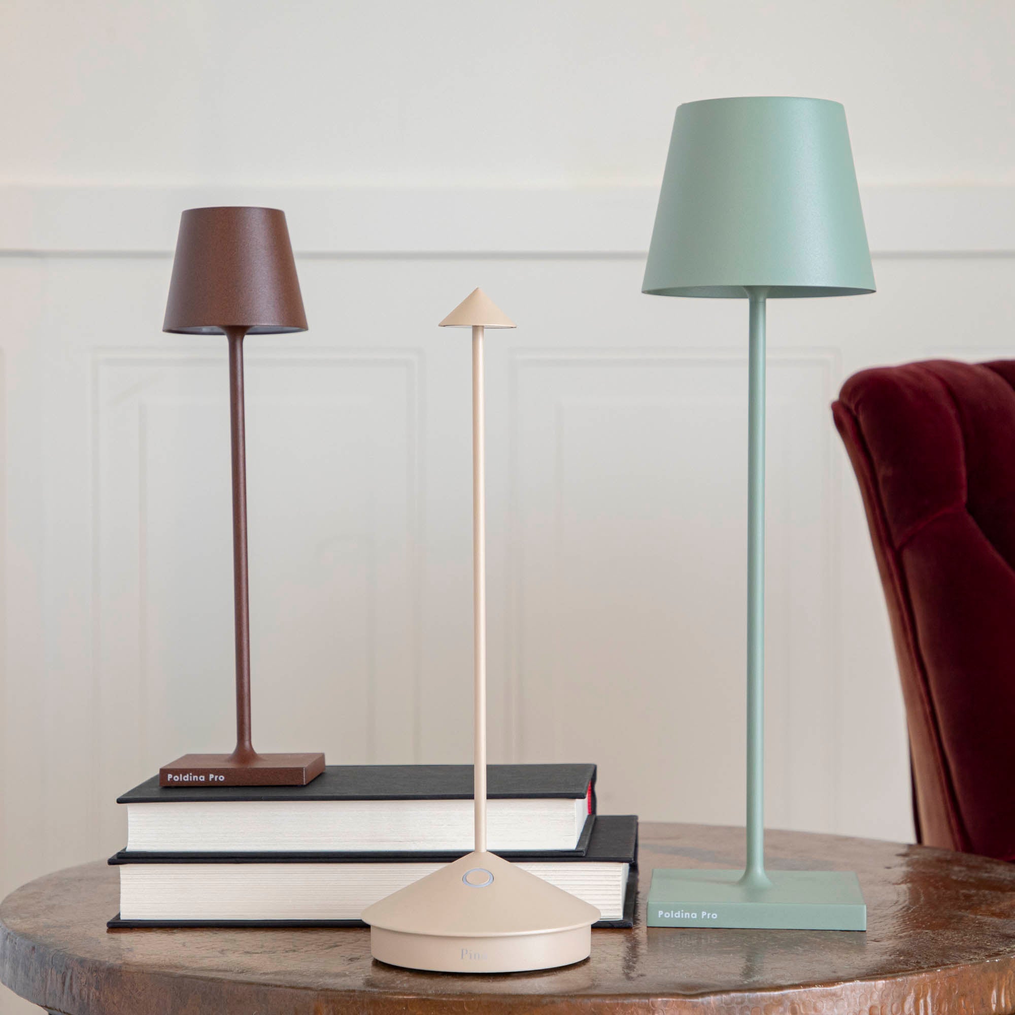 Black Cordless Lamp
